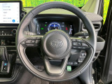 【純正革巻きステアリング】上質な革を使用することで、手にしっかり馴染みとても運転しやすいハンドルです♪