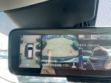 アラウンドビューモニターは4方のカメラで真上から車を見たようにモニターで確認ができる日産の自慢の装備です。是非実際の車で体感してみてください。