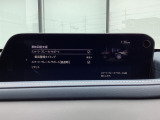 約15km/h以上で走行中カメラと遠くまで検知できるミリ波レーダーで先行車を捕捉。衝突の危険があると判断すると音と表示で警告、さらにはブレーキを制御し衝突の回避をサポート