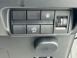 運転席操作部スイッチの画像です。