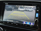 バックカメラ:後方確認がラクに出来るので駐車場も安心