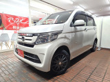 アップルは、全国チェーンの車買取販売の専門店です。おかげ様で今年で38年目を迎え、顧客満足度ランキングNO1のチェーン店であり、その中でも上位に入る店舗です。お客様に安心していただけるお店になります。