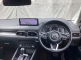 細部まで作り込まれた造形美!毎日でも運転して『人馬一体』を楽しみたくなります。是非、クルマに触れてその質感を味わってください。