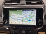 純正ナビゲーション。地上デジタル放送・Bluetooth接続