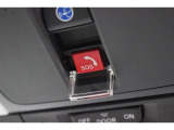 HondaCONNECThスマホでクルマの交通事故やあおり運転にあっているときなど、緊急時にオペレーターサポートを受けられます。