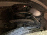 お車を安心してお乗りいただく為には、足回りの定期点検が欠かせません。サービスサポート(有償保証)では無料点検もご提供しており、安心のカーライフをお過ごしいただけるサポート体制が整っています。