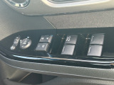 運転席窓操作部スイッチの画像です。