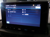 CD、DVD、Bluetooth、AM、FM、AUX、スマートフォン接続ができます。