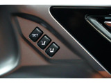 運転席のシートポジションメモリー機能は、登録済みの運転者と交代しても、シートポジションの変更の手間がかかりません。