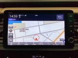 ワイド画面のナビゲーションはフルセグTV、インターナビ対応のGathers純正メモリーナビを搭載しています。Bluetoothオーディオ機能がありますので、スマートフォンなどの音楽も再生できます。