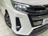 【LEDヘッドライト】悪天候や夜間走行時も良好な視界を確保し安心して運転できる高輝度LEDヘッドライトを装備!点灯速度が早く、消費電力も抑えられています。