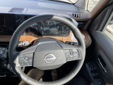 運転席周りです。