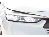 LEDシーケンシャルターンシグナルランプフルLEDヘッドライト〈デイタイムランニングランプ付〉ターンシグナルランプは明瞭で流れるように美しく点灯します。