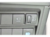 専用のカメラにより、上から見下ろしたような視点で360度クルマの周囲を確認することができます☆縦列駐車や幅寄せ時に活躍してくれます