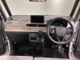 納車前にはプロのメカニックが点検、整備を行いますので安心してお乗り頂けます!!