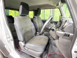 運転席シート廻りは使用感も少なく、良好な状態となっています。丁寧に使われていたことがよくわかりますね。