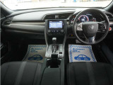 とても握りやすいステアリング!運転手の気持ちがそのまま伝わるかのような反応をしてくれます!小物入れや各ボタンの配置にこだわり、とても使いやすいです !視認性も良好なのでロングドライブもお任せ下さい。