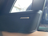 MERIDIANは英国のプレミアムオーディオブランドです。重低音から高音域までしっかりと再現でき、コンサートのような臨場感溢れる音響空間を実現します。どうぞ店頭にてご体感ください。