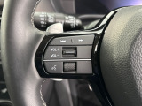 ★オーディオコントロールスイッチ★ステアリングにはオーディオコントロールスイッチが付いていますので、目線を正面から外すことが無く、また、ステアリングから手を離さずにオーディオ操作ができます
