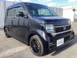 ご納車までの期間ですが、県内のお客様は1、2週間、県外のお客様は2、3週間ほどでご納車が可能となります。但し、お支払いや書類の状況によっては多少の前後もありますので、その際には何卒ご了承下さい。