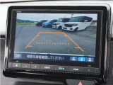 【バックカメラ】駐車が苦手な方でも安心してお乗りいただけます。リバース連動で画面が切り替わるのでとっても便利です。