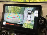【パノラミックビューモニター】専用のカメラにより、上から見下ろしたような視点で360度クルマの周囲を確認することができます☆死角部分も確認しやすく、狭い場所での切り返しや駐車もスムーズに行えます。