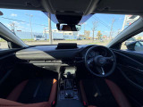 お車の点検・整備は、北海道マツダにお任せください。安心へのこだわりと、確かな技術を持つサービススタッフが対応させていただきます!
