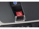 「Honda CONNECT」で緊急時にオペレーターのサポートを受けたり、スマートフォンでクルマのエアコンをONにできたりと『つながる』サービスが受けられます。※別途、登録必要。