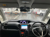 見晴らしが良く開放的な車内。視界も良好でストレス無く快適なドライブをご提供できます♪