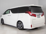 ★展示前点検実施★特殊な機材も用いて、全車点検を実施しております!