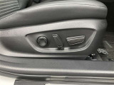 電動パワーシートでシート調整もラクラクです。腰回りのランバーサポートで疲れにくいのも嬉しいですね♪