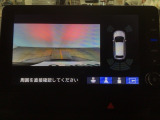 バックカメラが付いているので、車庫入れもラクラクです♪更にバンパーに取り付けられたソナーセンサーで、障害物を音とナビゲーション画面で知らせてくれます♪