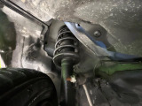 お車を安心してお乗りいただく為には、足回りの定期点検が欠かせません。サービスサポート(有償保証)では無料点検もご提供しており、安心のカーライフをお過ごしいただけるサポート体制が整っています。