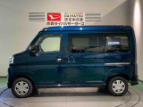 納車前にはプロのメカニックが点検、整備を行いますので安心してお乗り頂けます!!