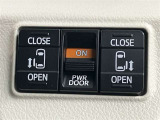 両側電動スライドドア付き、運転席にいながら開閉もラクラク