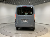 ご納車までの期間ですが、県内のお客様は1、2週間、県外のお客様は2、3週間ほどでご納車が可能となります。但し、お支払いや書類の状況によっては多少の前後もありますので、その際には何卒ご了承下さい。