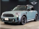 ☆MINI クロスオーバー・カントリーマン専門店☆!クロスオーバー・カントリーマンを買うなら箕面店です!!クロスオーバー・カントリーマンをご検討頂く際は一度箕面店にご相談下さい!