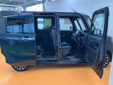 中古車を買うことの 「不安」 「心配」 も一緒に解決させて下さい♪ ディーラーならではの 「安心」 「ご満足」 を提供いたします。