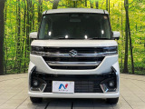 弊社では、全車『修復歴なし』のお車のみ取り扱っております。専任バイヤーによる厳選した仕入れの後、入庫後の車両チェックを行い、ネクステージが認定した高品質な中古車をご提供しております。