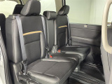 【2列目シート】現車の確認はお電話でも承っております。【セレナ/ヴォクシー/ノア/エスクァイア/ステップワゴン/デリカ/アルファード/ヴェルファイア/RAV4/NBOX/タント】