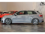 AUDI RS3Sportsbackが入庫しました!カスタム多数な一台となっております!お気軽にお問い合わせください。