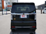 清潔感と高級感を兼ね備えたブラックの車体色です。掲載情報以外にも気になる点がございましたら、お気軽にお問い合わせください!