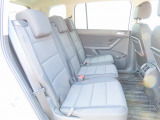 ISOFIX(イソフィックス)基準適合チャイルドシート固定装置!!安心楽々で対応チャイルドシートが取付できます。