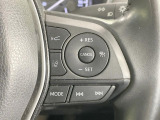 【レーダークルーズコントロール】高速道路での長距離走行が楽に!!自動で速度を保つクルーズコントロールが、衝突軽減システムと連携し、前方の車両を感知して車間を保つように速度調節してくれます!!