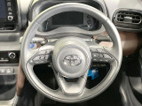 【純正革巻きステアリング】上質な革を使用することで、手にしっかり馴染みとても運転しやすいハンドルです♪