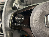 【ステアリングリモコン】ステアリングにオーディオ調節可能なスイッチが装備されていますので運転中でも視線をそらさずにオーディオの調節が可能です!