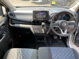 室内はルームクリーニングを行い納車になりますので納車後も快適な車内でお出かけできますよ!