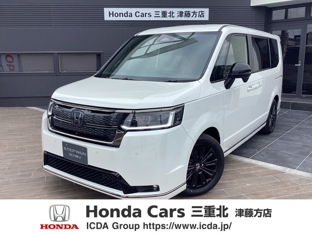 ステップワゴン 2.0 e:HEV スパーダ プレミアムライン ブラック エディション 
