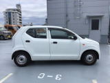 ご遠方のお客様には専門業者を介した陸送納車サービスがございます【※有料】。 お住まい・お届けご希望ご希望の地域をご連絡頂ければ輸送費用のお見積りと輸送期間の目安をご案内させていただきます。