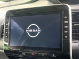 【大画面ナビ】人気の大型10インチナビを装備。存在感のある大画面はインパクト大!ナビ利用時のマップ表示は見やすく、テレビやDVDは臨場感がアップ!いつものドライブがグッと楽しくなります♪